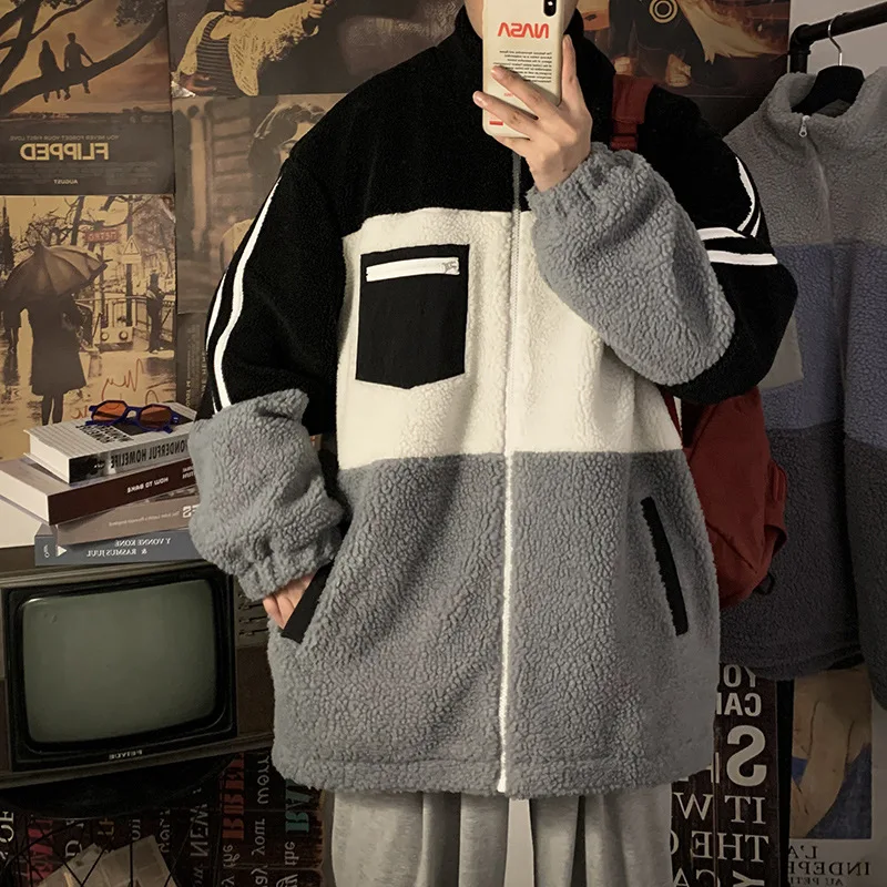 New Lamb wool men's Winter Jacket stylish Shorts Coat Windproof and Warm Male Brand Clothing
New Lamb wool men's Winter Jacket stylish Shorts Coat Windproof and Warm Male Brand Clothing