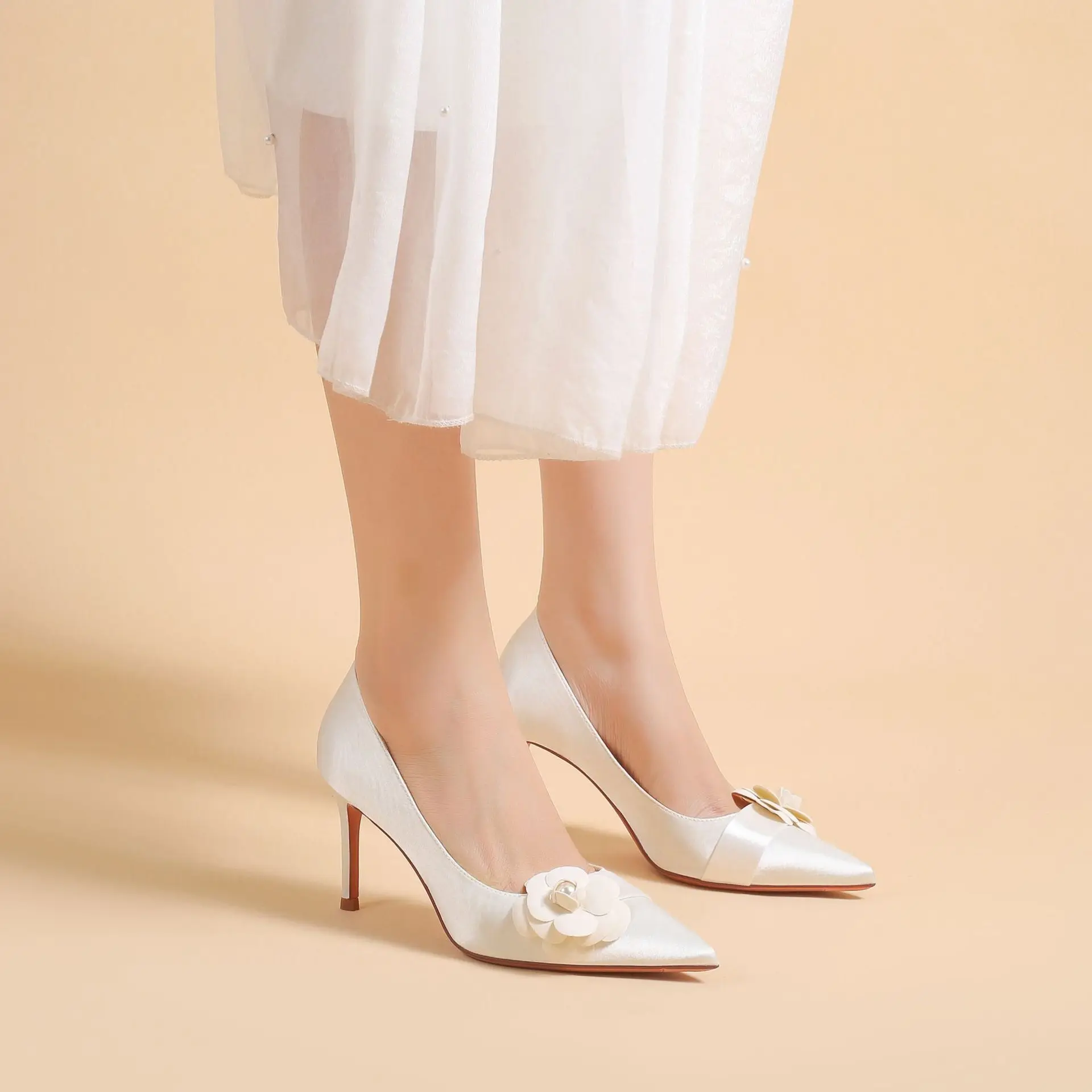 French Camellia Wedding Shoes White Satin High Heels Women's New Vintage Main Wedding Dress Bridal Shoes Fairy Style
French Camellia Wedding Shoes White Satin High Heels Women's New Vintage Main Wedding Dress Bridal Shoes Fairy Style