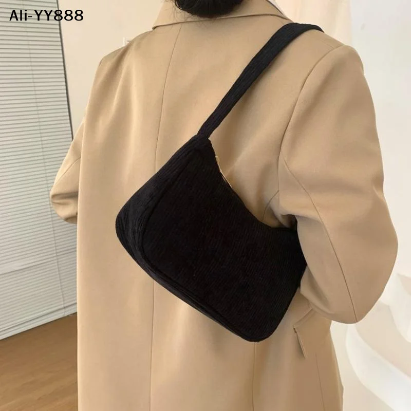 【YY8】1Pcs Fashion Underarm Bag Solid Color Simple Corduroy Bag Women's Spring/Summer New Western Style Shoulder Small Square Bag
【YY8】1Pcs Fashion Underarm Bag Solid Color Simple Corduroy Bag Women's Spring/Summer New Western Style Shoulder Small Square Bag