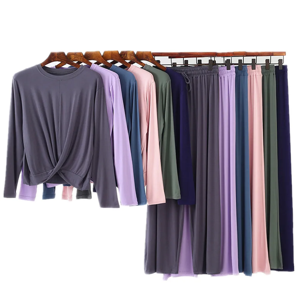 Комплект женской домашней одежды из модала: брюки с широкими штанинами, удобный домашний костюм с круглым вырезом и коротким рукавом для осеннего сезона, мужское нижнее белье
Комплект женской домашней одежды из модала: брюки с широкими штанинами, удобный домашний костюм с круглым вырезом и коротким рукавом для осеннего сезона, мужское нижнее белье