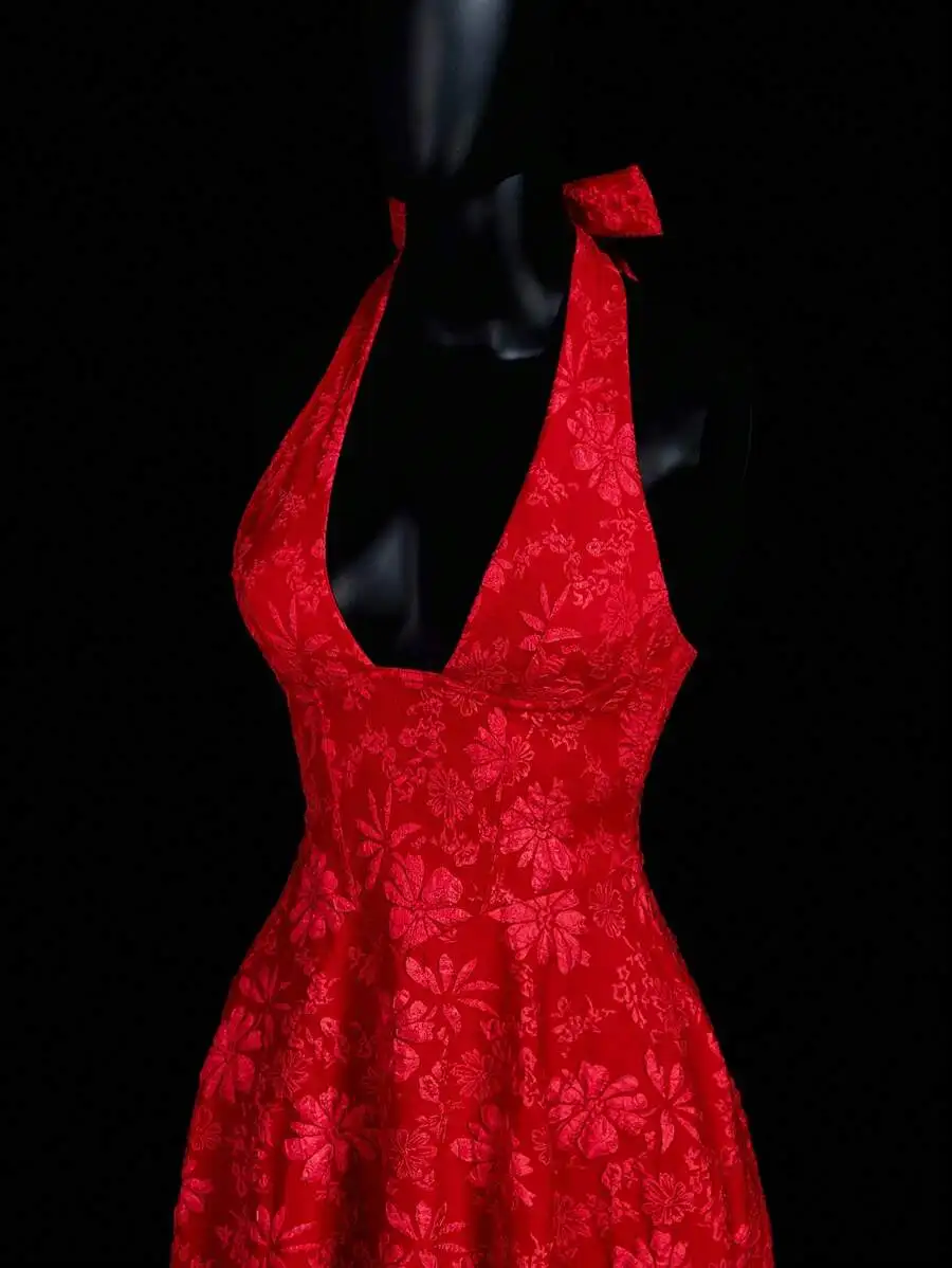 Red Floral Jacquard Halter Dress Featuring Deep V-Neck, Bowknot Backless Design, Modest Renaissance Gown For Wedding Guest
Red Floral Jacquard Halter Dress Featuring Deep V-Neck, Bowknot Backless Design, Modest Renaissance Gown For Wedding Guest