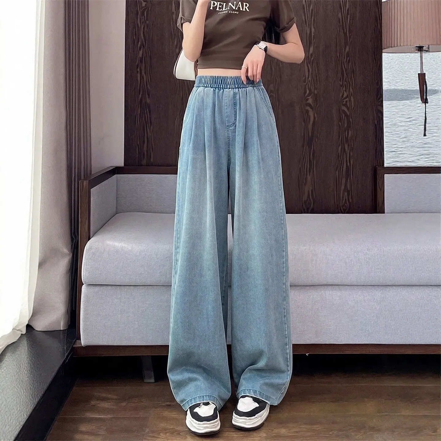 Blue Silk Denim High Waist Wide Leg Pants Summer Thin New Style Loose Straight Cut Jeans Women's Premium Fashion
Blue Silk Denim High Waist Wide Leg Pants Summer Thin New Style Loose Straight Cut Jeans Women's Premium Fashion
