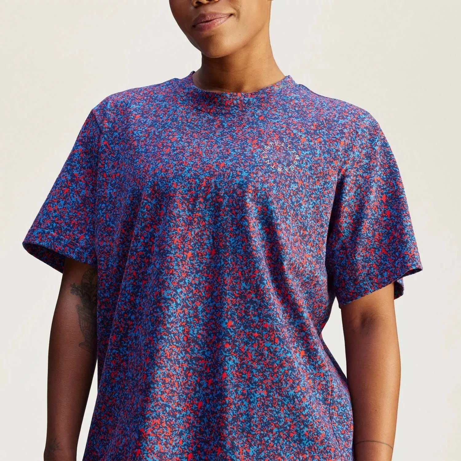 2025 Summer Hot-selling Women's Large-size Short-sleeved T-shirt Floral Printing Pattern Fashion Sports and Leisure T-shirt
2025 Summer Hot-selling Women's Large-size Short-sleeved T-shirt Floral Printing Pattern Fashion Sports and Leisure T-shirt
