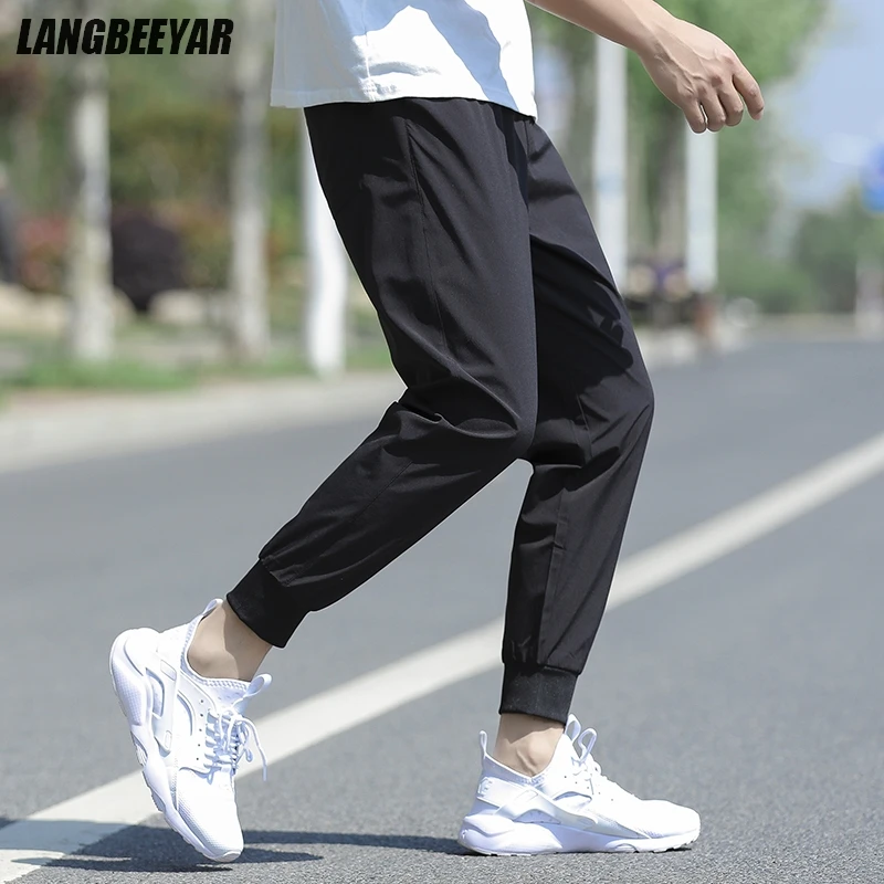 High Quality New Brand Casual Fashion Elastic Strappy Long Pants Jogger Pencil Teens Slim Fit Quick Dry Trousers Men Clothes
High Quality New Brand Casual Fashion Elastic Strappy Long Pants Jogger Pencil Teens Slim Fit Quick Dry Trousers Men Clothes