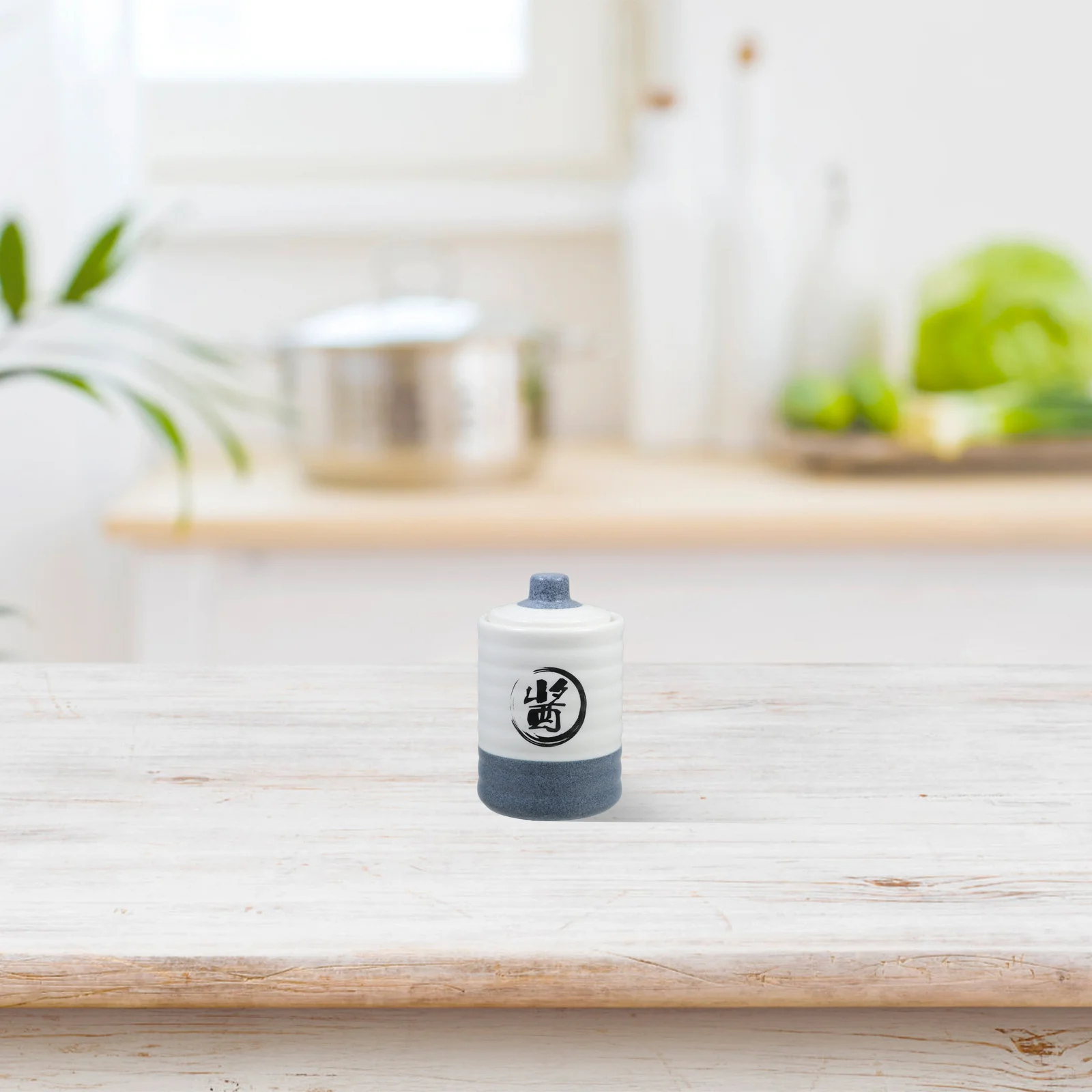 Japanese Ceramic Vinegar Soy Sauce Dispenser Bottle Smooth Pouring Design for Cooking and Dining Cooking Oil Bottle Dispenser
Japanese Ceramic Vinegar Soy Sauce Dispenser Bottle Smooth Pouring Design for Cooking and Dining Cooking Oil Bottle Dispenser