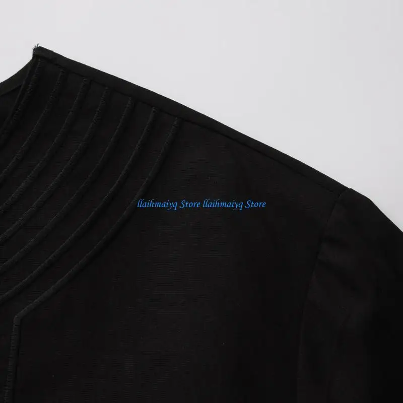 573B Embroidery Islamic Jubba For Men Spacious Design Keeps You Cool In Hot Weather
573B Embroidery Islamic Jubba For Men Spacious Design Keeps You Cool In Hot Weather