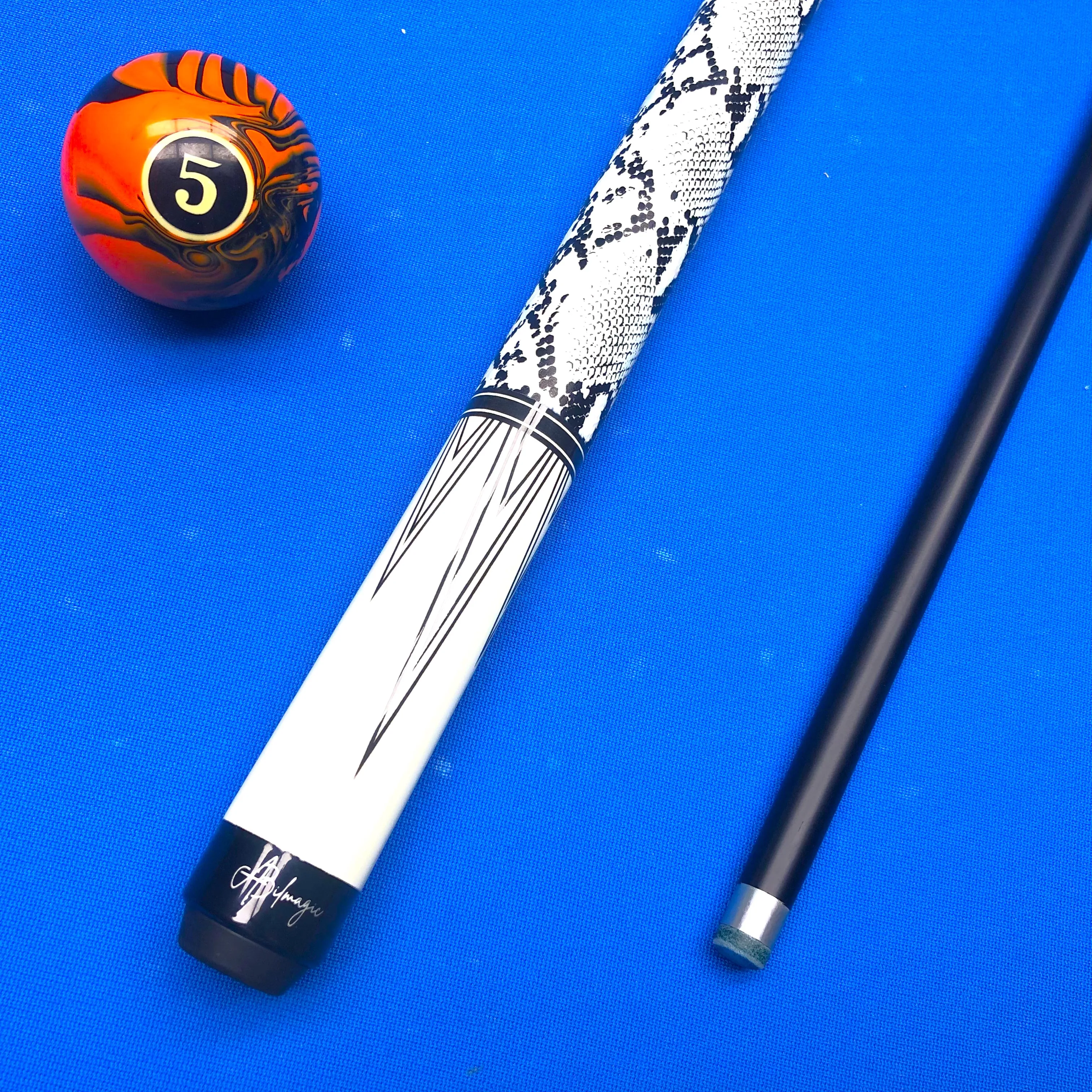 58" Hard Maple Snakeskin Pool Cue, 1/2 Jointed Low Deflection High Elasticity Shaft & 12.75mm Multi-Layer Tip & Anti-Slip Grip
58" Hard Maple Snakeskin Pool Cue, 1/2 Jointed Low Deflection High Elasticity Shaft & 12.75mm Multi-Layer Tip & Anti-Slip Grip