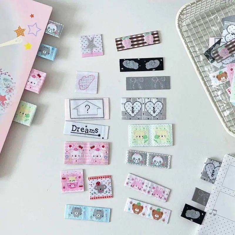 INS Cartoon Embroidered Fabric Labels Strawberry Wing Label Index Cloth Tabs For Scrapbooking Decorative Tags Sewing Accessories
INS Cartoon Embroidered Fabric Labels Strawberry Wing Label Index Cloth Tabs For Scrapbooking Decorative Tags Sewing Accessories