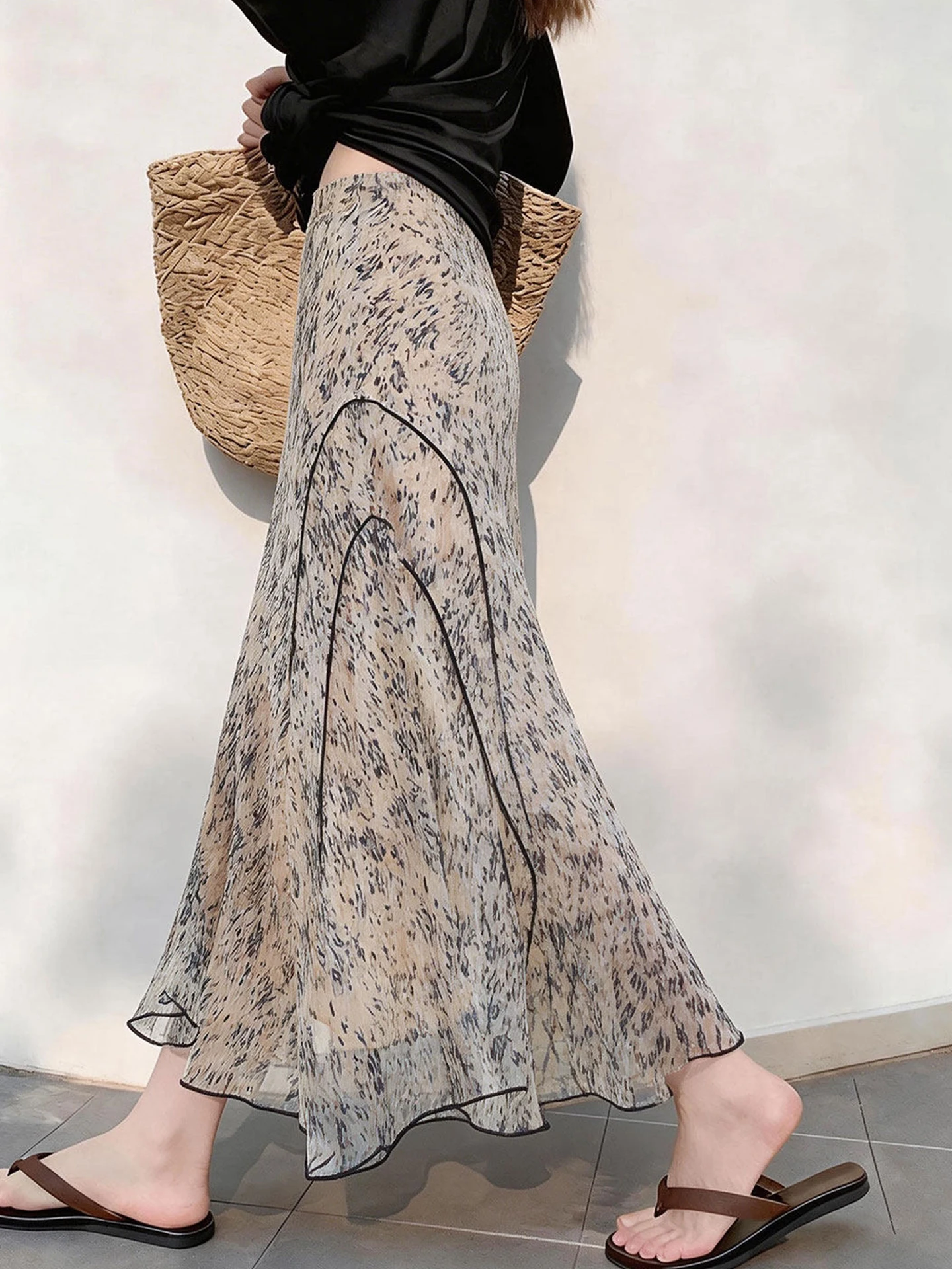 Slimming High Waist A-Line Skirt Summer Casual Color Block Design Unique Style Long Skirt Korean Version Straight Cut
Slimming High Waist A-Line Skirt Summer Casual Color Block Design Unique Style Long Skirt Korean Version Straight Cut