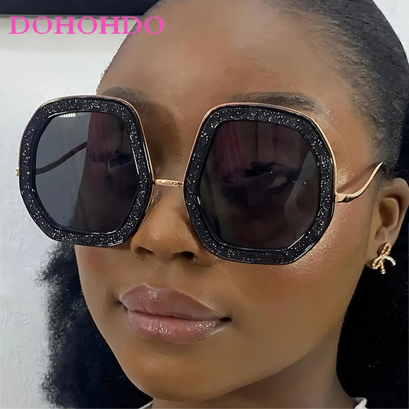 Oversized Square Metal Sunglasses For Women Men Fashion Vintage Brand Designer Sun Glasses Ladies Travel Driving Shades UV400
Oversized Square Metal Sunglasses For Women Men Fashion Vintage Brand Designer Sun Glasses Ladies Travel Driving Shades UV400