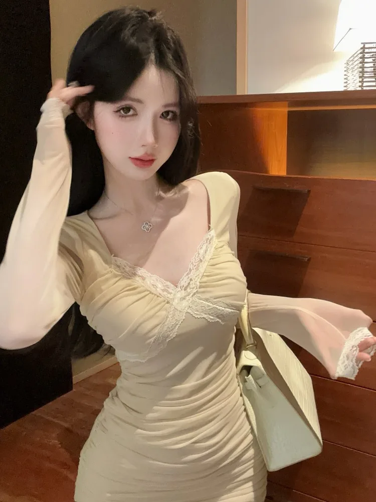 Pure Desire Sexy Lace Trim High Waist Bodycon Short Dress with Chest Pad Korean Style Commute Slimming Autumn Sweet Dress
Pure Desire Sexy Lace Trim High Waist Bodycon Short Dress with Chest Pad Korean Style Commute Slimming Autumn Sweet Dress