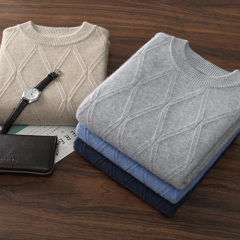 Winter New 100% Cashmere Sweater Men's Round Neck Long Sleeve Jacquard Sweater Thickened Business Leisure Cashmere Sweater.
Winter New 100% Cashmere Sweater Men's Round Neck Long Sleeve Jacquard Sweater Thickened Business Leisure Cashmere Sweater.