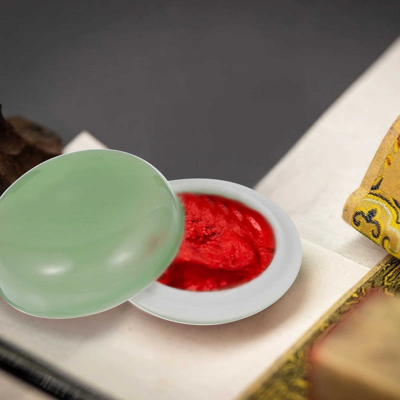 Ceramic Inkpad Box Chinese Inkpad Box Desktop Porcelain Adornment Paste Container Porcelain Box for Calligraphy 
Ceramic Inkpad Box Chinese Inkpad Box Desktop Porcelain Adornment Paste Container Porcelain Box for Calligraphy