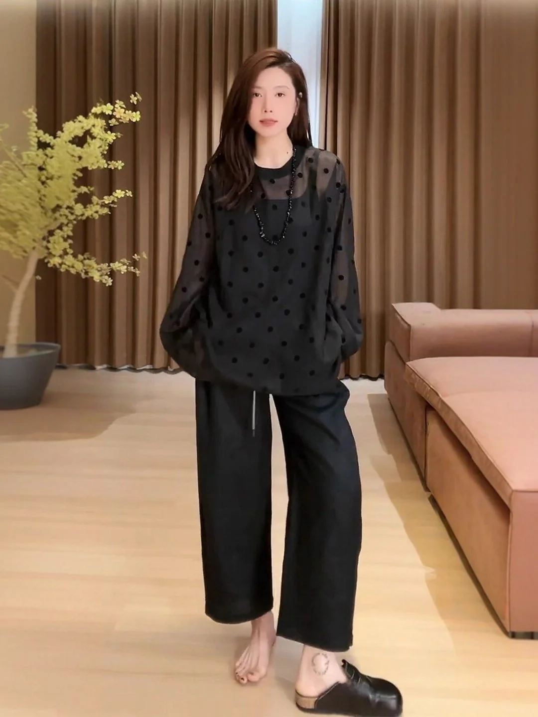 Large Size Polka Dot Sun Protection Clothing Women's Spring Summer Thin Mesh See through Lazy Loose Fit Sunshade Cover up T-S...
Large Size Polka Dot Sun Protection Clothing Women's Spring Summer Thin Mesh See through Lazy Loose Fit Sunshade Cover up T-S...