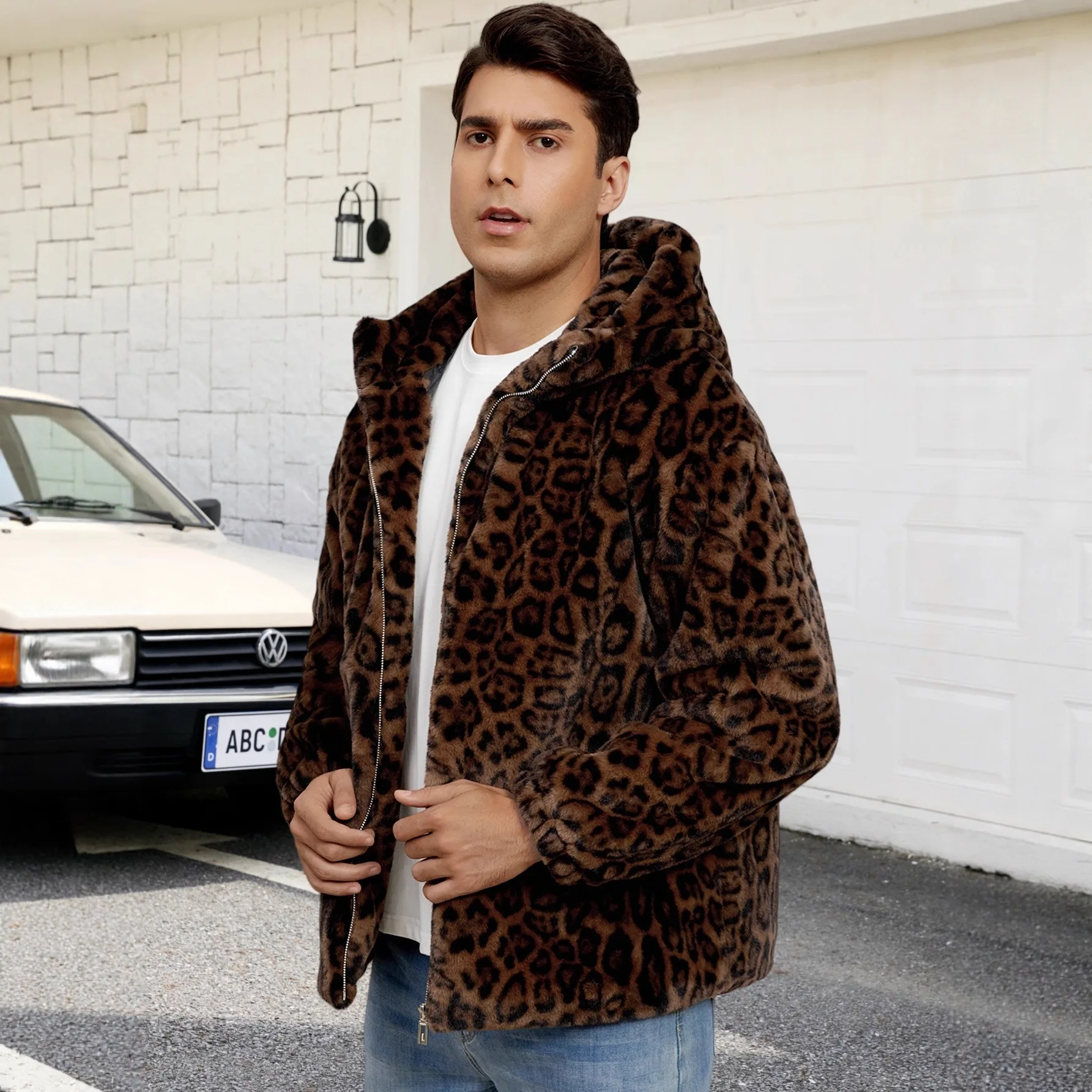 2025 American style New Fashion Men's Leopard Casual Trendy Loose Zipper Long Sleeve Hooded Faux Fur Coats Male Clothes Jackets
2025 American style New Fashion Men's Leopard Casual Trendy Loose Zipper Long Sleeve Hooded Faux Fur Coats Male Clothes Jackets
