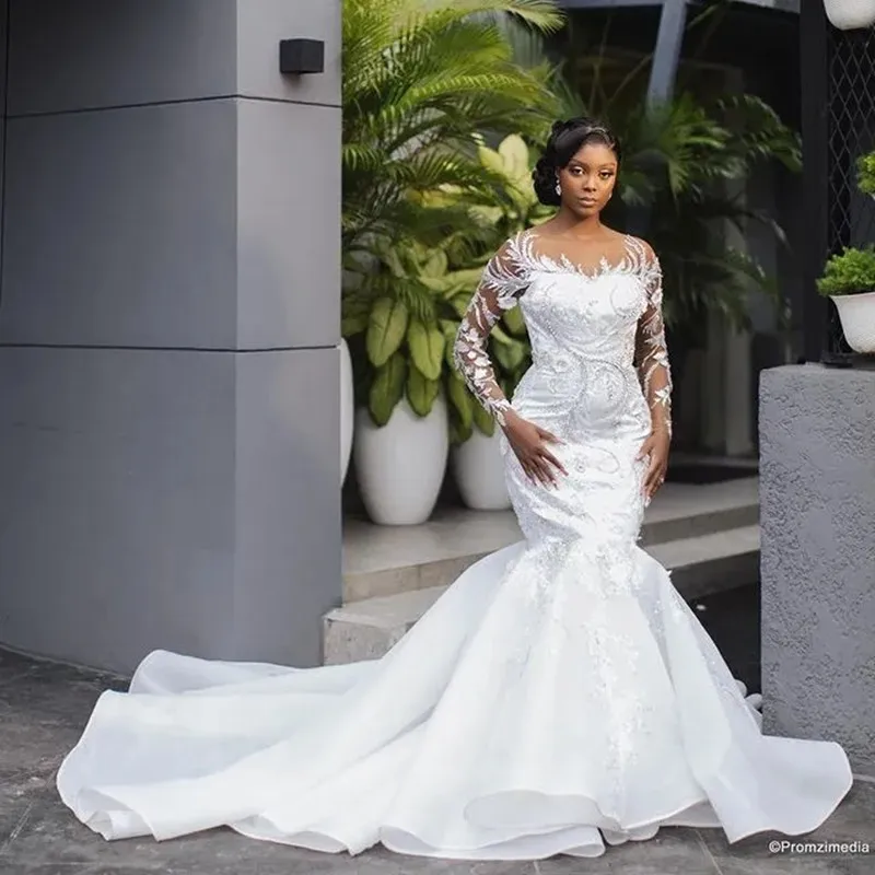 Modern Lace Appliques Mermaid Wedding Dress Vestidos Sweep Train Garden Plus Size Long Sleeves Open Back Bridal Party Gown
Modern Lace Appliques Mermaid Wedding Dress Vestidos Sweep Train Garden Plus Size Long Sleeves Open Back Bridal Party Gown