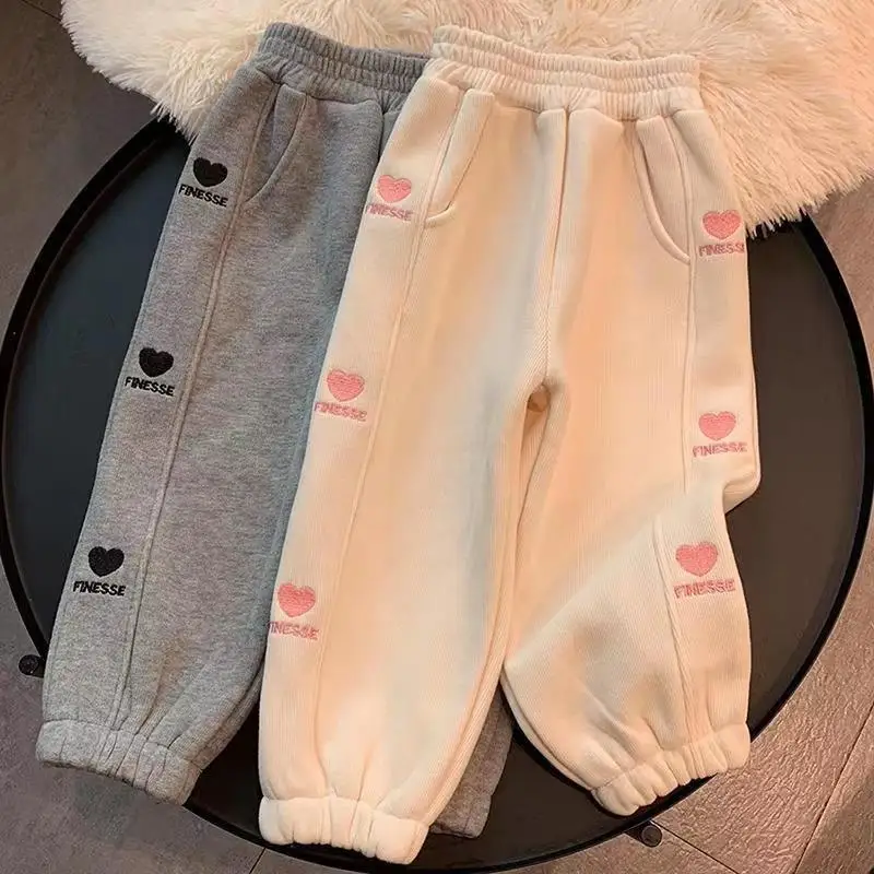 2023 Winter Girls Warm Pants Kids Clothes for Girls Pants Fashion Children Clothing 2-8 Years Autumn Baby Kids Plush Trousers
2023 Winter Girls Warm Pants Kids Clothes for Girls Pants Fashion Children Clothing 2-8 Years Autumn Baby Kids Plush Trousers