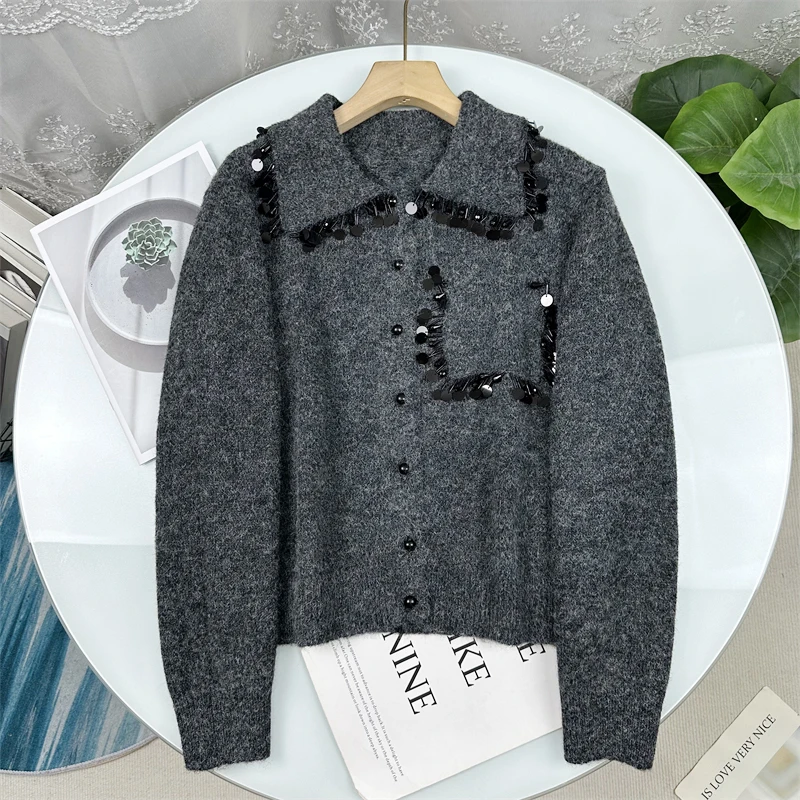 Romantic And Elegant Beaded Fringe Wool Blend Short Knitted Open Cardigan French Style Long Sleeve Short Length Button up
Romantic And Elegant Beaded Fringe Wool Blend Short Knitted Open Cardigan French Style Long Sleeve Short Length Button up