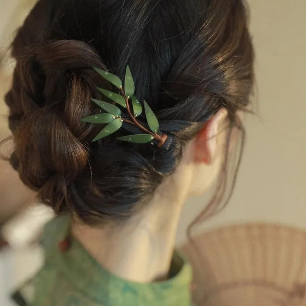 Simulated Water Droplet Bamboo Leaf Hair Clip Side Clip Back of The Head Antique Fashionable Headwear
Simulated Water Droplet Bamboo Leaf Hair Clip Side Clip Back of The Head Antique Fashionable Headwear