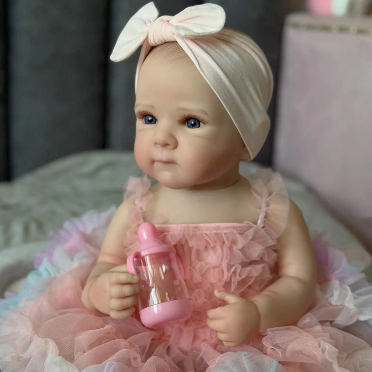 BZDOLL 19inch Lifelike Full Vinyl Body Reborn Baby Doll Toy Real Look Fashion Birthday Gift for Girls
BZDOLL 19inch Lifelike Full Vinyl Body Reborn Baby Doll Toy Real Look Fashion Birthday Gift for Girls