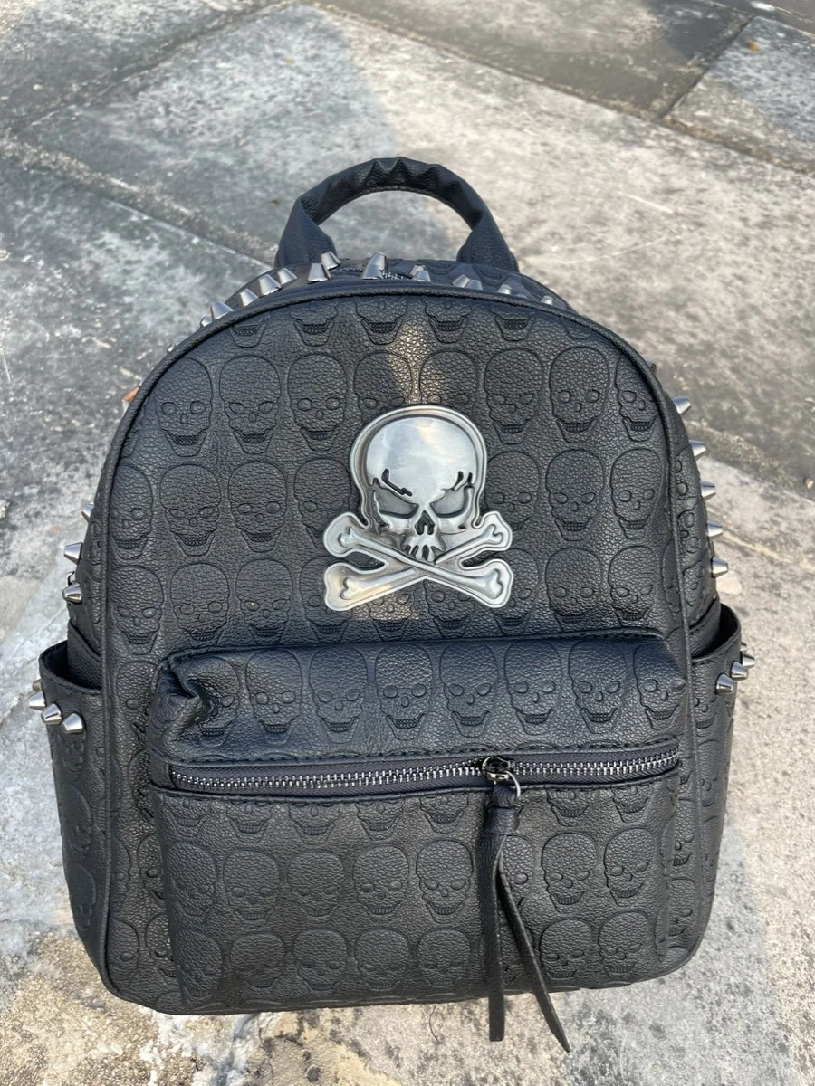 Original European American Trendy Brand Punk Skull Rivet Backpacks Large-capacity Backpack Versatile Retro Style Women's Bag
Original European American Trendy Brand Punk Skull Rivet Backpacks Large-capacity Backpack Versatile Retro Style Women's Bag