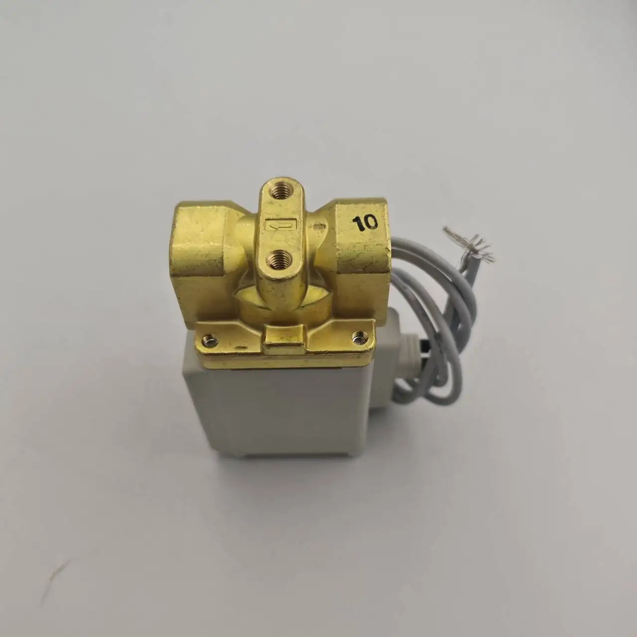 SMC Original Genuine VX232PAAXNB VX210DAXNB VX232FZ1BXNB VX213EZ2AXB VX232DGX347D VX232QAXHH Direct Acting 2-Way Solenoid Valve
SMC Original Genuine VX232PAAXNB VX210DAXNB VX232FZ1BXNB VX213EZ2AXB VX232DGX347D VX232QAXHH Direct Acting 2-Way Solenoid Valve