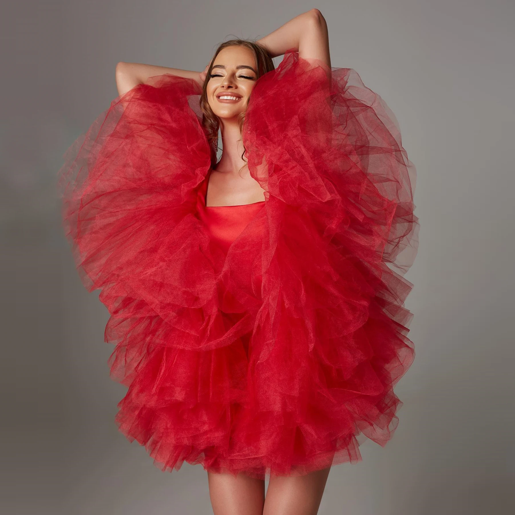 Custom Made Red Puffy Tulle Mini Length Prom Party Dresses for Women Birthday Mini Dress Extra Lush Mesh Formal Occasion Dress
Custom Made Red Puffy Tulle Mini Length Prom Party Dresses for Women Birthday Mini Dress Extra Lush Mesh Formal Occasion Dress
