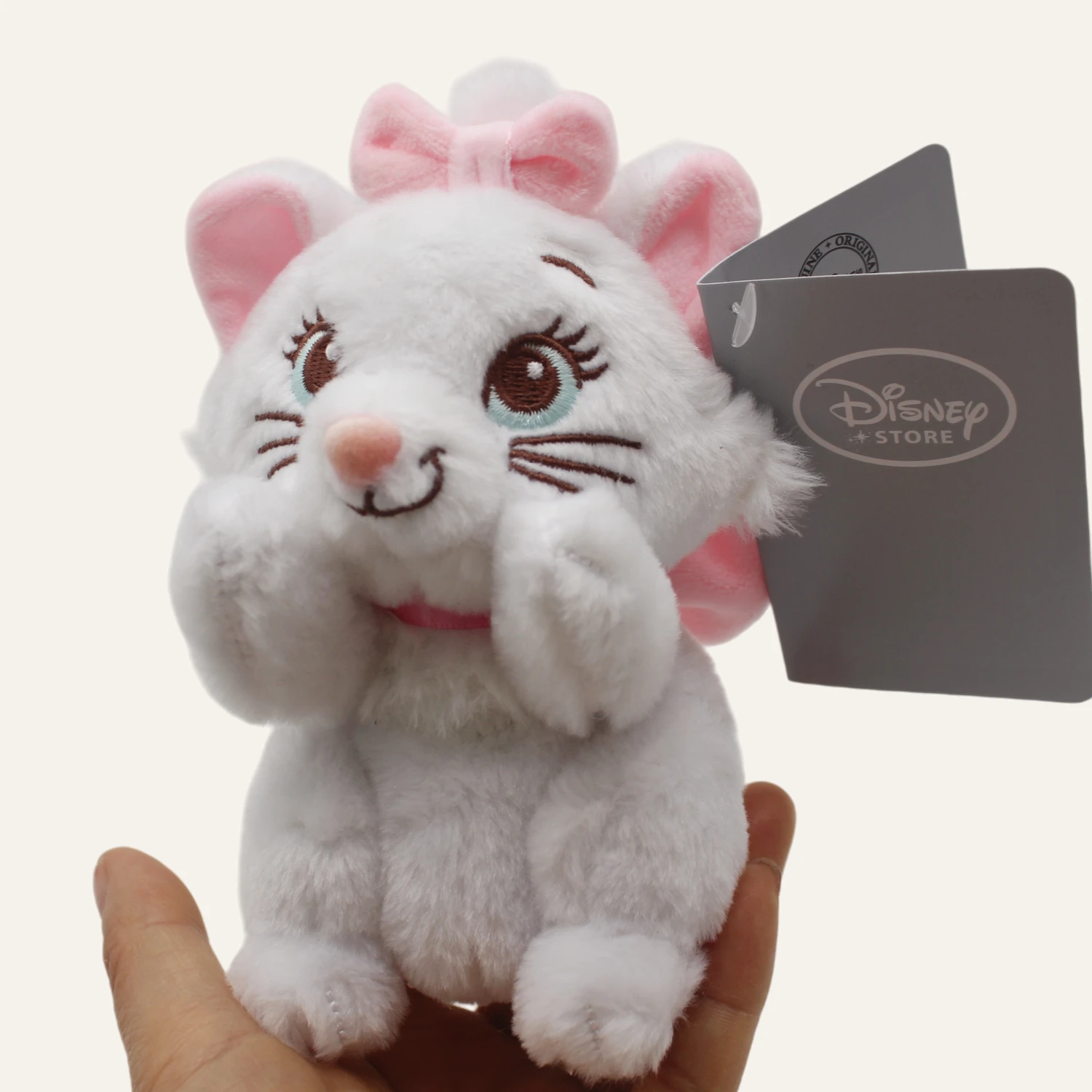 15cm Disney Character The Aristocats marie cat Cute Marie Cat Plush Doll plush pendant toys
15cm Disney Character The Aristocats marie cat Cute Marie Cat Plush Doll plush pendant toys