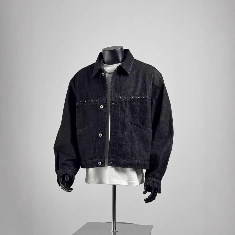 Американская однотонная куртка с бисерной отделкой, мужская повседневная минималистичная куртка с отложным воротником, модная классическая черная стильная верхняя одежда
Американская однотонная куртка с бисерной отделкой, мужская повседневная минималистичная куртка с отложным воротником, модная классическая черная стильная верхняя одежда