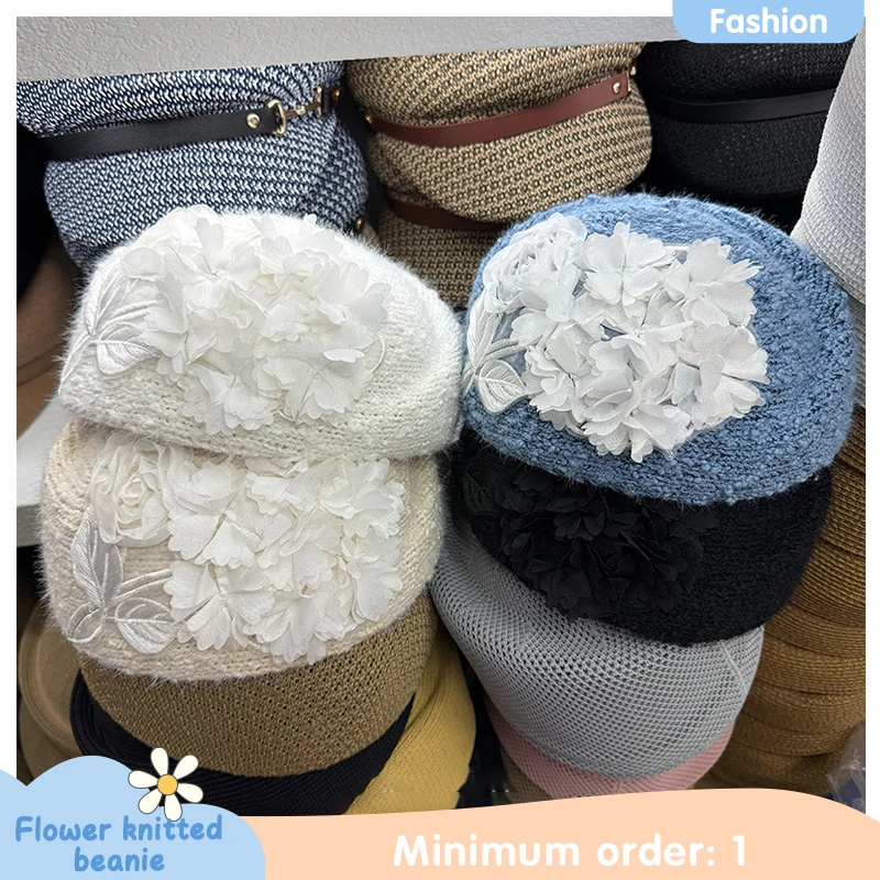 Autumn and Winter Three-dimensional Flower Decoration Warm Knitted Hat for Women Commuting Travel Korean Style All-match Beret
Autumn and Winter Three-dimensional Flower Decoration Warm Knitted Hat for Women Commuting Travel Korean Style All-match Beret