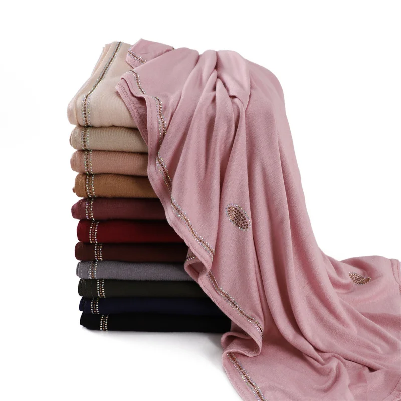 New Elastic Mercerized Cotton round Strip Hot Drilling Shiny Middle East Style Rhinestone Scarf Jersey Shawl Scarf Toe Cap
New Elastic Mercerized Cotton round Strip Hot Drilling Shiny Middle East Style Rhinestone Scarf Jersey Shawl Scarf Toe Cap