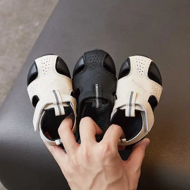 Fashion girls' sandals summer new girl shoes baby shoes soft soled boy shoe breathable children shoe versatile girl casual shoes
Fashion girls' sandals summer new girl shoes baby shoes soft soled boy shoe breathable children shoe versatile girl casual shoes
