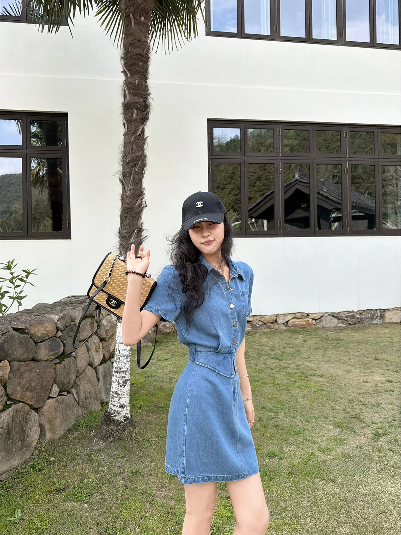Zhang a Xing Holiday Denim Vintage Workwear Style Slimming Waist Cinched Maxi Dress Polyester High Elasticity Short Sl...
Zhang a Xing Holiday Denim Vintage Workwear Style Slimming Waist Cinched Maxi Dress Polyester High Elasticity Short Sl...
