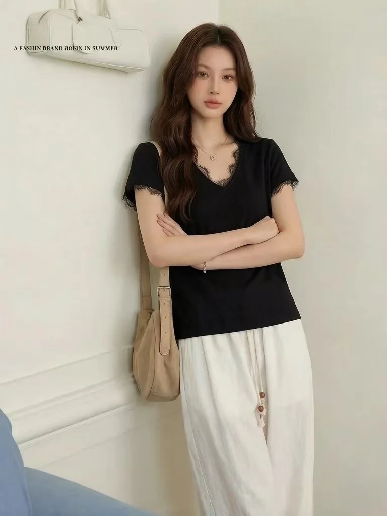 Ice Silk Snowflake Cotton Short Sleeve T-Shirt Women plus Size Loose Fit V-Neck Lace Summer Top Slimming Effect Shoulder Level
Ice Silk Snowflake Cotton Short Sleeve T-Shirt Women plus Size Loose Fit V-Neck Lace Summer Top Slimming Effect Shoulder Level