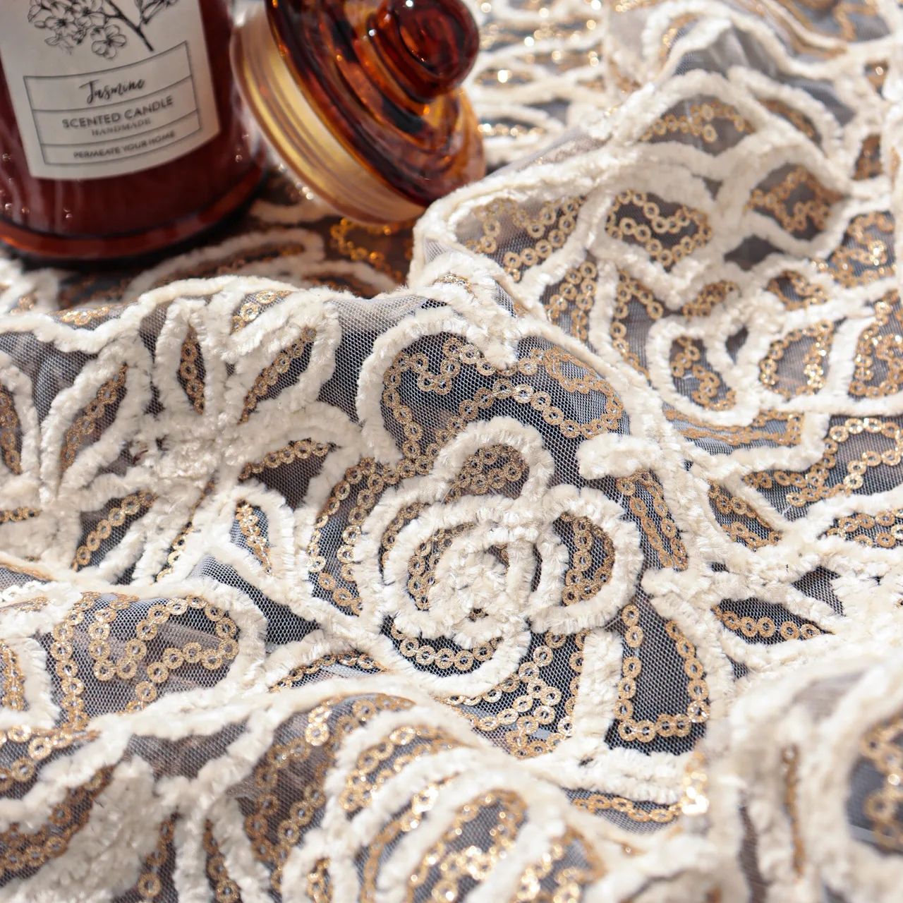 New Glitter 3D Flower Lace Embroidered Mesh Sequin Fabric Soft Mesh Fashion Designer Fabric DIY Dress Wedding Dress Sale By Yard
New Glitter 3D Flower Lace Embroidered Mesh Sequin Fabric Soft Mesh Fashion Designer Fabric DIY Dress Wedding Dress Sale By Yard
