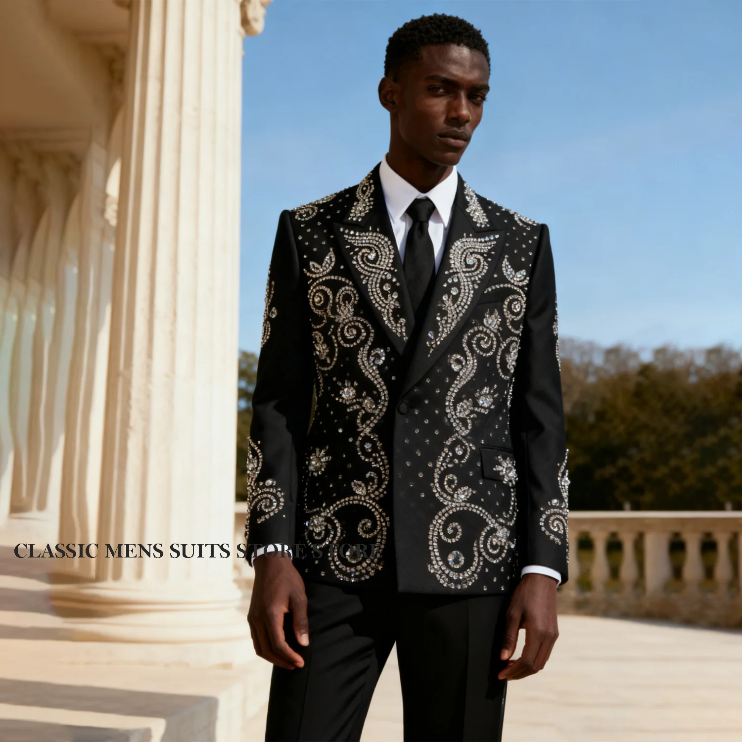 Элегантный смокинг с металлическим ювелирным орнаментом по индивидуальному заказу, мужские костюмы из 2 предметов, свадебный мужской пиджак для жениха, тонкий вечерние Ternos Completo
Элегантный смокинг с металлическим ювелирным орнаментом по индивидуальному заказу, мужские костюмы из 2 предметов, свадебный мужской пиджак для жениха, тонкий вечерние Ternos Completo