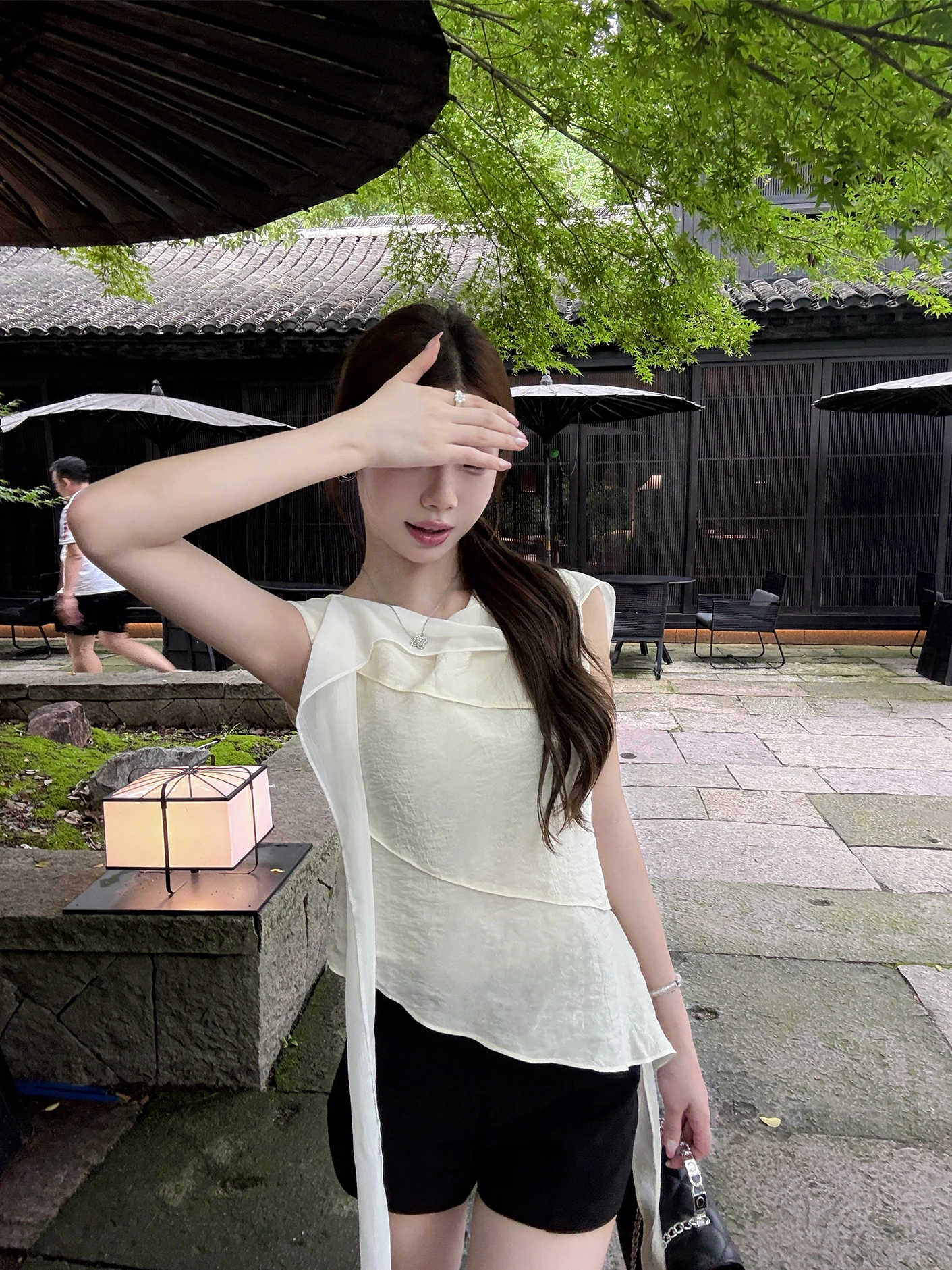 Женский жилет EU ort с текстурным дизайном, утягивающий, с объемным эффектом, комбинированный топ, для повседневной носки, приталенный крой, из винилового волокна
Женский жилет EU ort с текстурным дизайном, утягивающий, с объемным эффектом, комбинированный топ, для повседневной носки, приталенный крой, из винилового волокна