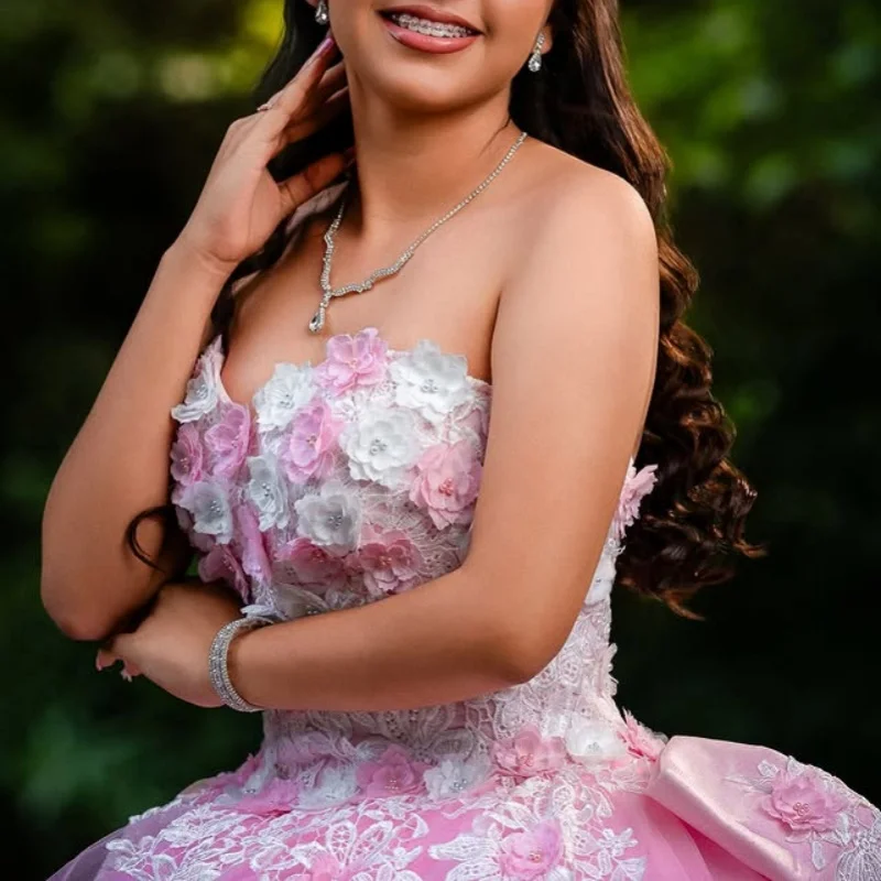 Pink Quinceanera Dress off-shoulder decal 3D flower Tull Lace layering Bow vestidos de 15 Quinceanera Customized 
Pink Quinceanera Dress off-shoulder decal 3D flower Tull Lace layering Bow vestidos de 15 Quinceanera Customized
