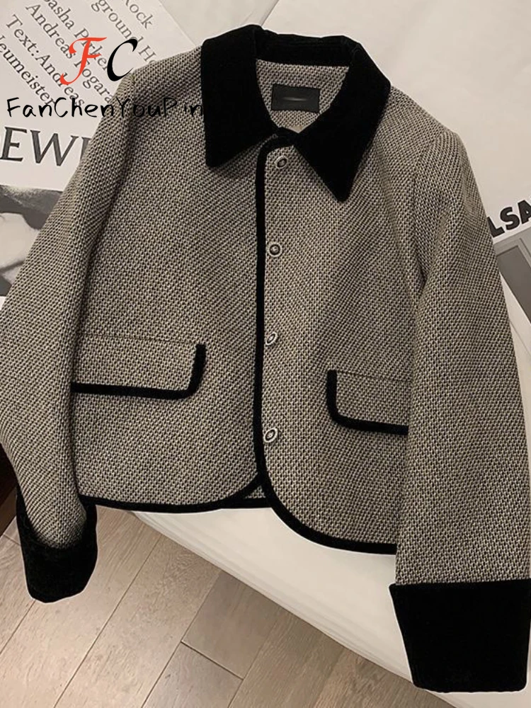 Spring Design Sense Small Fragrance Womens Coat New Korean Version of Gray Small Plaid Contrast Lapel Edge Temperament Jackets
Spring Design Sense Small Fragrance Womens Coat New Korean Version of Gray Small Plaid Contrast Lapel Edge Temperament Jackets