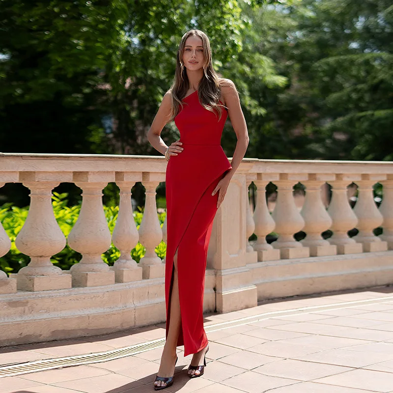 YJ25297 European and American Style Full Coverage Hot-Selling Sleeveless Off-Shoulder Split Elegant Dress
YJ25297 European and American Style Full Coverage Hot-Selling Sleeveless Off-Shoulder Split Elegant Dress