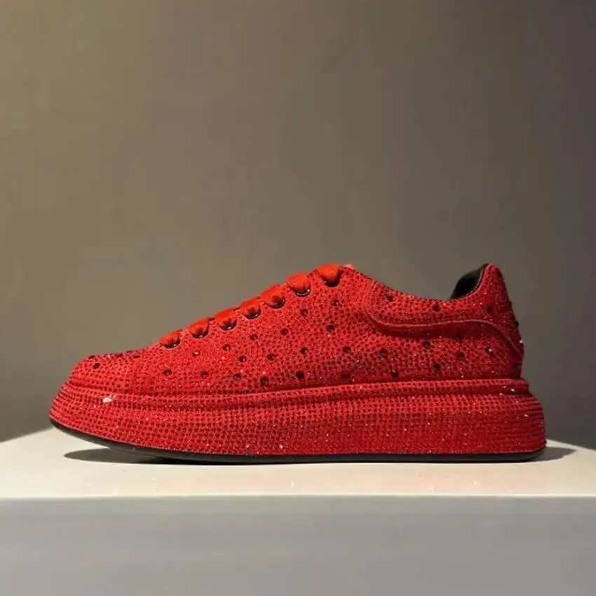 New Men Red Rhinestone Pattern All Match Brand Shoes Causal Flats Loafers Sports Walking Sneakers Zapatos Hombre
New Men Red Rhinestone Pattern All Match Brand Shoes Causal Flats Loafers Sports Walking Sneakers Zapatos Hombre