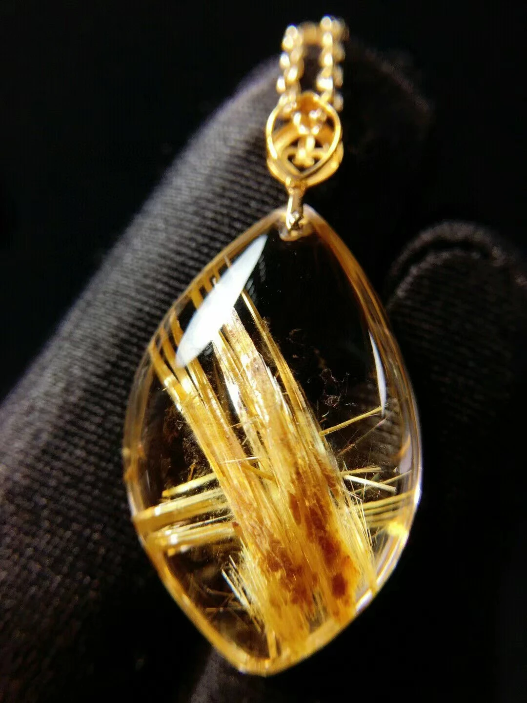 Natural Gold Rutilated Quartz Pendant Necklace Jewelry 25.1*16.5*8.7mm Water Drop Rutilated Women Men AAAAAAA
Natural Gold Rutilated Quartz Pendant Necklace Jewelry 25.1*16.5*8.7mm Water Drop Rutilated Women Men AAAAAAA