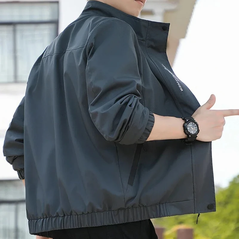 Autumn Fashion Slim Bomber Jacket Men Stand Collar Windbreaker Overcoat 2026 New Arrival Baseball Jackets Slim Fit Men's Jacket
Autumn Fashion Slim Bomber Jacket Men Stand Collar Windbreaker Overcoat 2026 New Arrival Baseball Jackets Slim Fit Men's Jacket
