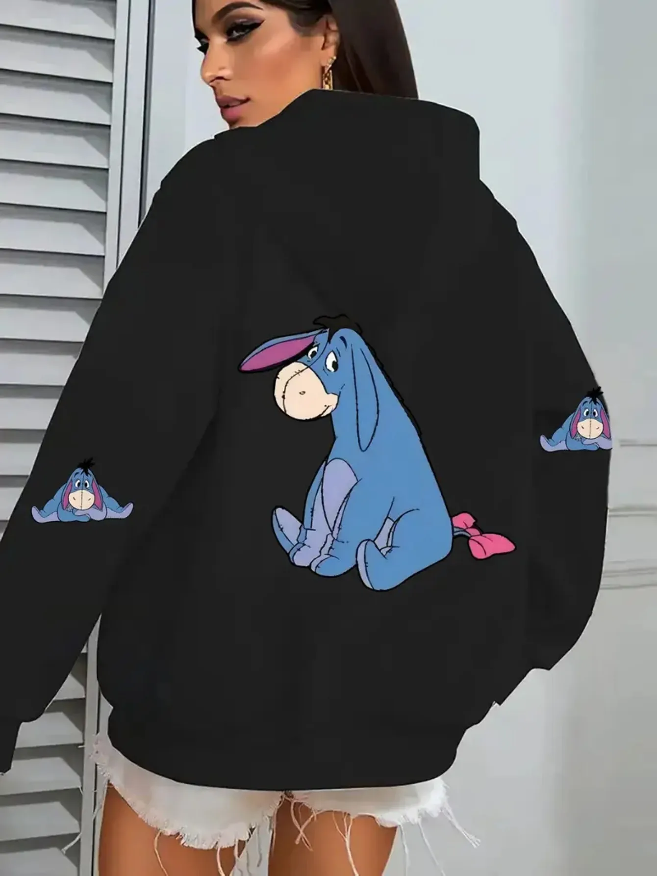 Женская толстовка Disney Eeyore с капюшоном, унисекс, осенне-зимняя флисовая толстовка с капюшоном для повседневного использования на открытом воздухе, на любой случай
Женская толстовка Disney Eeyore с капюшоном, унисекс, осенне-зимняя флисовая толстовка с капюшоном для повседневного использования на открытом воздухе, на любой случай