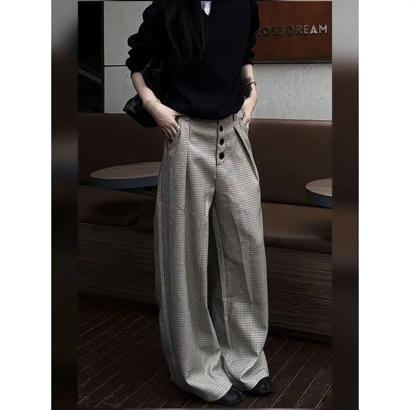 New Pure Color Men's Summer Ice Silk Wide Leg Casual Pants Thin Straight Cut Loose Long Trousers Korean Sle Suit Pants
New Pure Color Men's Summer Ice Silk Wide Leg Casual Pants Thin Straight Cut Loose Long Trousers Korean Sle Suit Pants