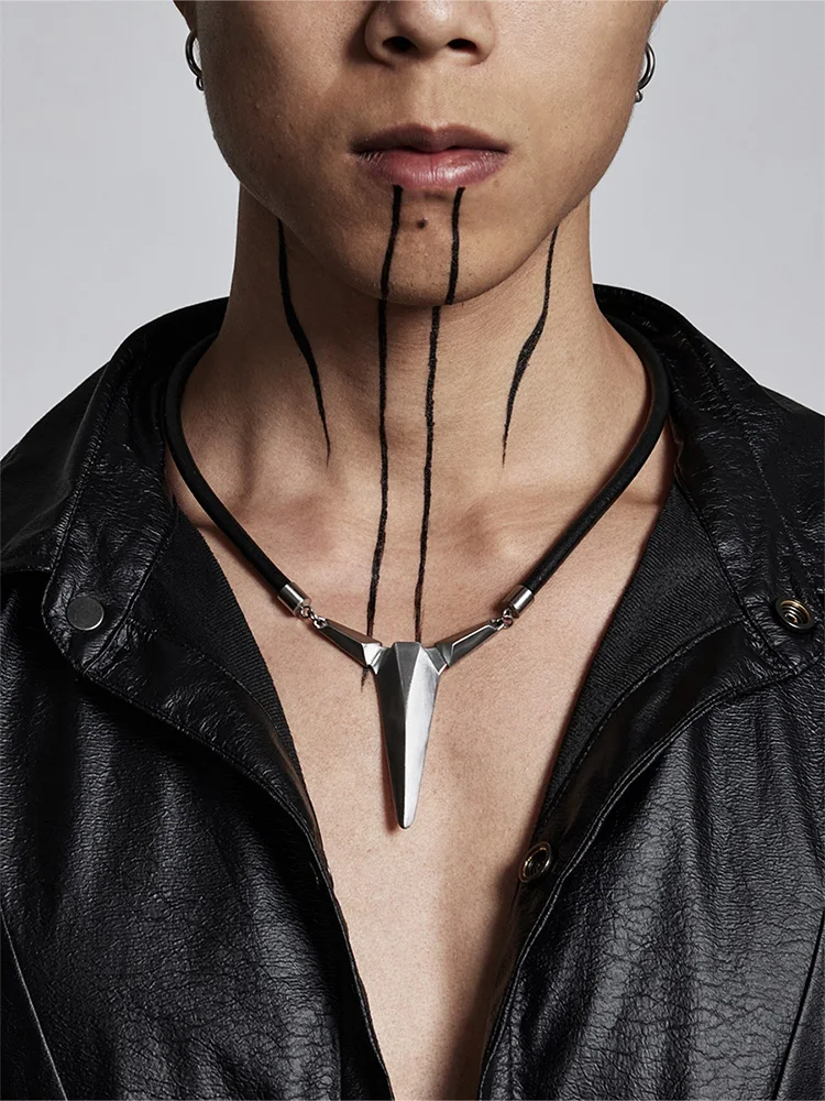 Geometric Cone Head Necklace Cyberpunk Style For Women Men's Jewelry Accessories Party Gifts
Geometric Cone Head Necklace Cyberpunk Style For Women Men's Jewelry Accessories Party Gifts