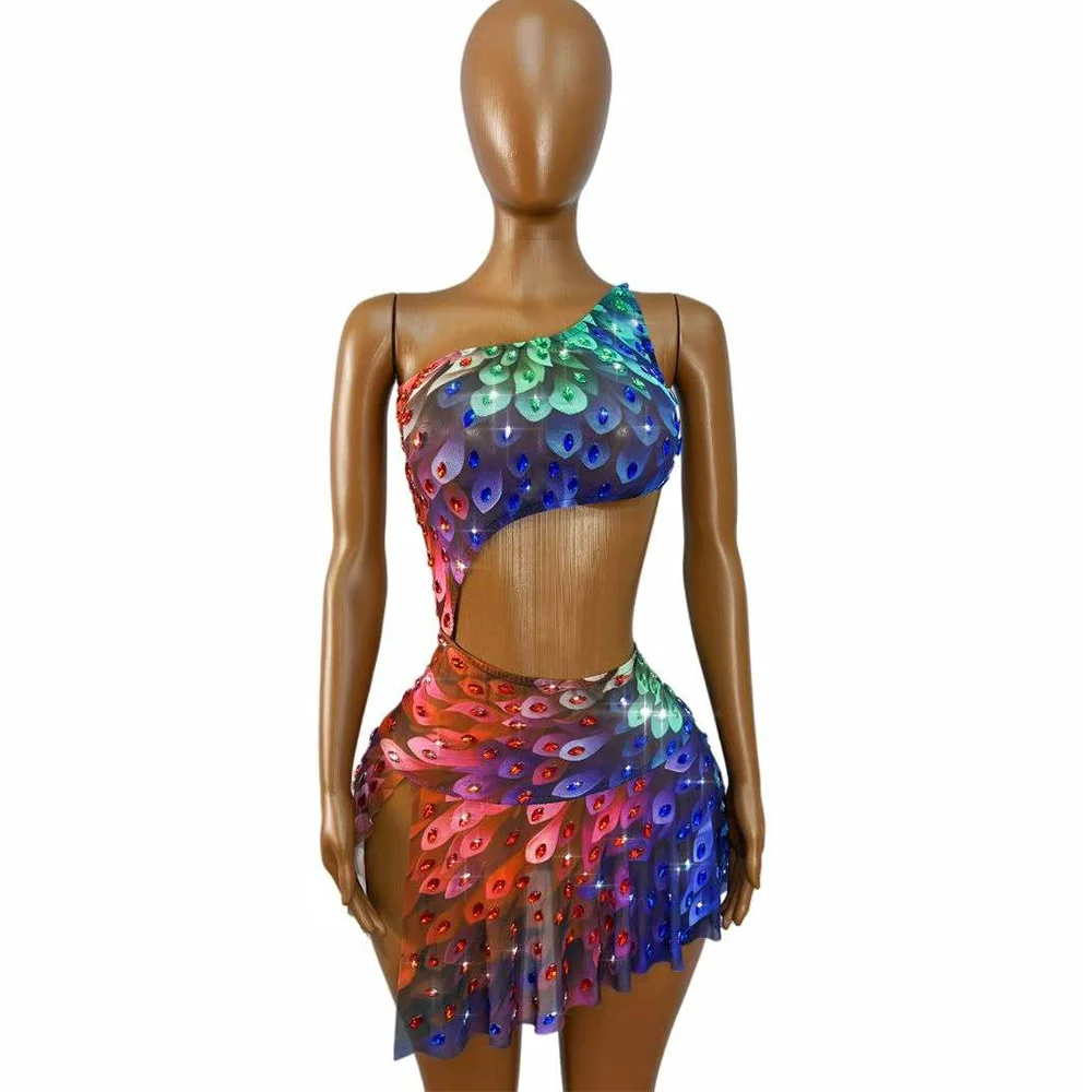 Luxury Shining Rhinestones One shoulder Hollow waist Short Dress Women Birthday Party Fashion Show Performance Stage Outfit
Luxury Shining Rhinestones One shoulder Hollow waist Short Dress Women Birthday Party Fashion Show Performance Stage Outfit