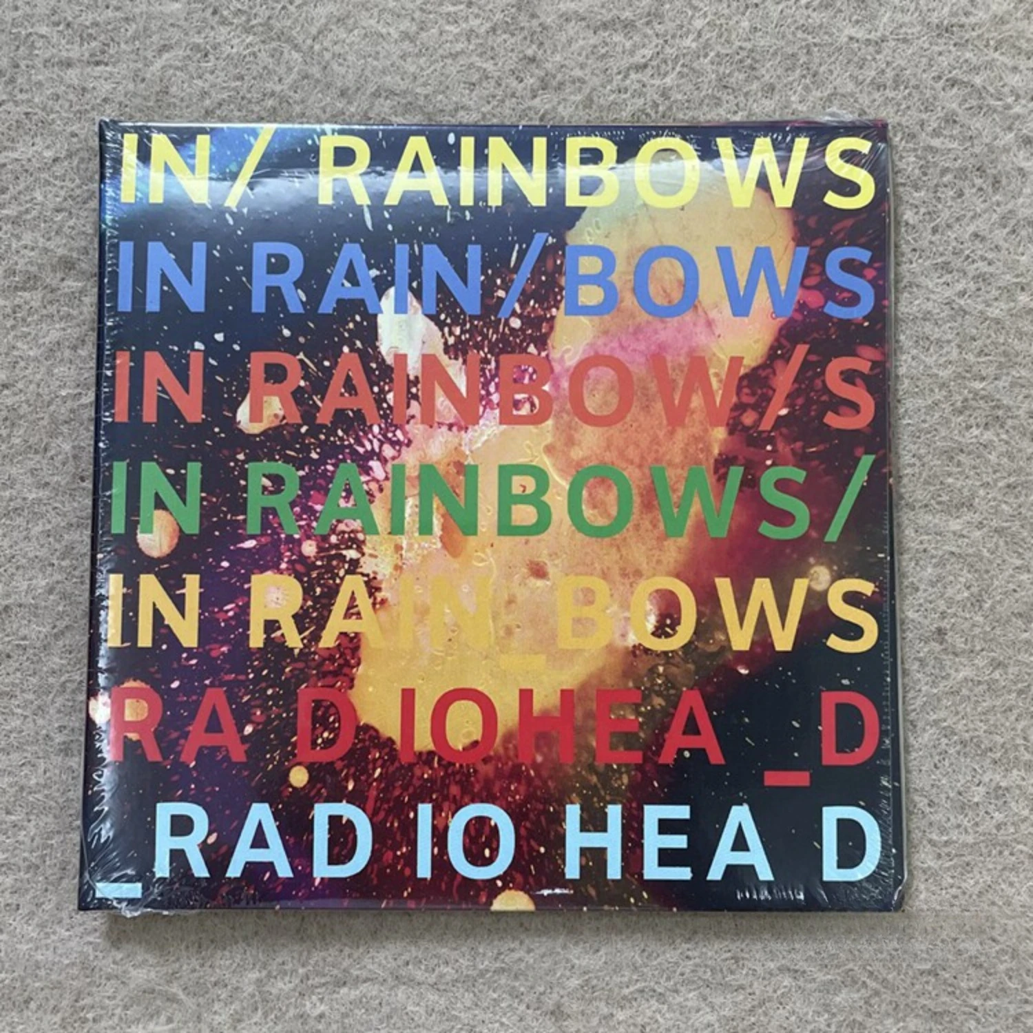Rare Sealed Radiohead in Rainbows Alternative Experimental Rock Audio CD Clear Digital Sound Collectible for Fans Home Art Decor
Rare Sealed Radiohead in Rainbows Alternative Experimental Rock Audio CD Clear Digital Sound Collectible for Fans Home Art Decor