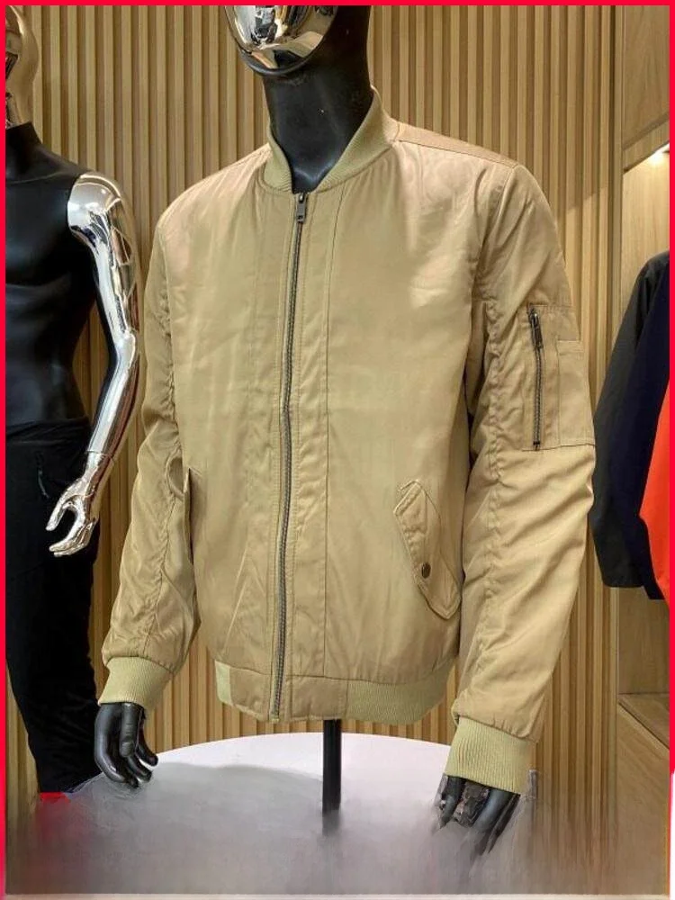 Faionable Casual Khaki Cotton Polyester Zipper Jaet Warm Youth ular Stand Fit Men's Baseball Sle Coat for Couples
Faionable Casual Khaki Cotton Polyester Zipper Jaet Warm Youth ular Stand Fit Men's Baseball Sle Coat for Couples