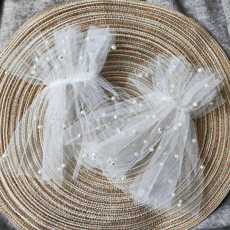 professional nail art accessory pearl mesh fake arm lace sleeve Manicure photo decoration flared false cuffs shooting background
professional nail art accessory pearl mesh fake arm lace sleeve Manicure photo decoration flared false cuffs shooting background